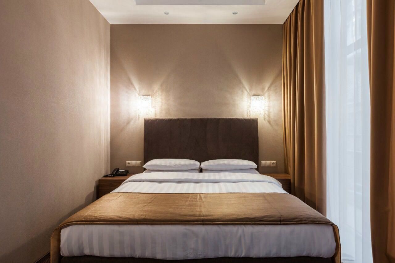 Отель Crystal Hotel Киев