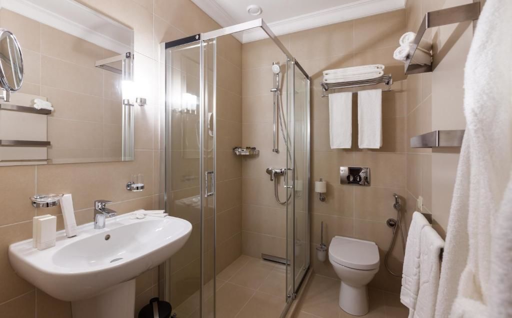 Отель Crystal Hotel Киев