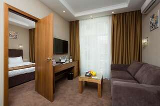 Отель Crystal Hotel Киев Полулюкс Делюкс-2