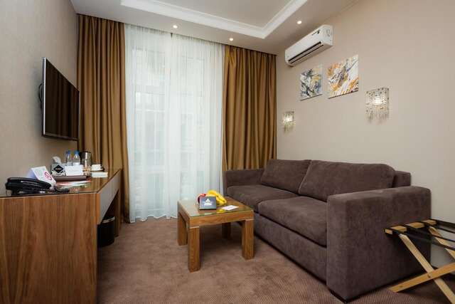 Отель Crystal Hotel Киев-14