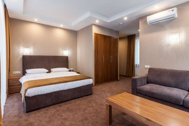 Отель Crystal Hotel Киев-17