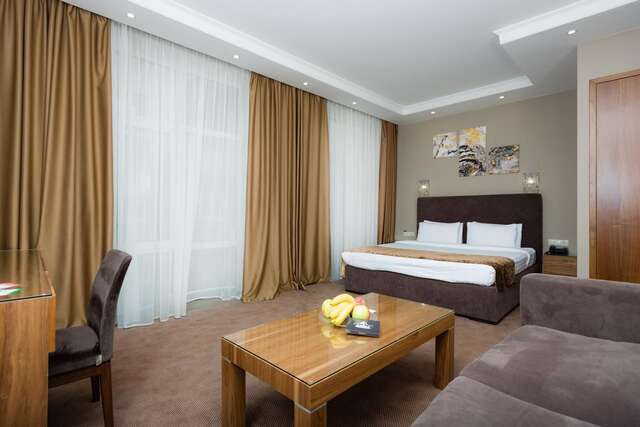 Отель Crystal Hotel Киев-8